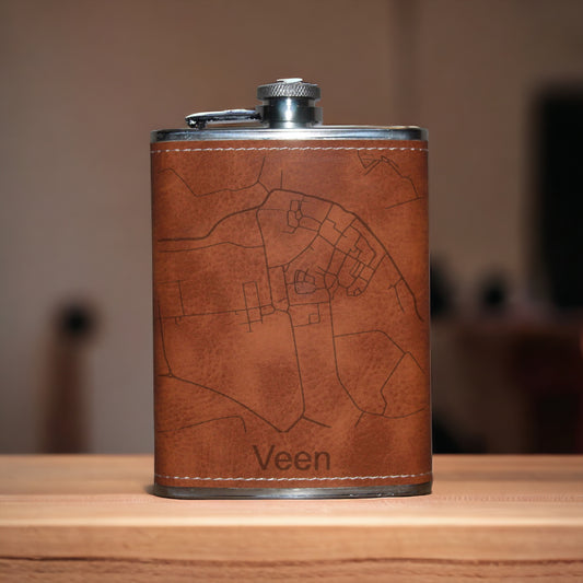 Luxe veldfles met stad of dorp 235 ML